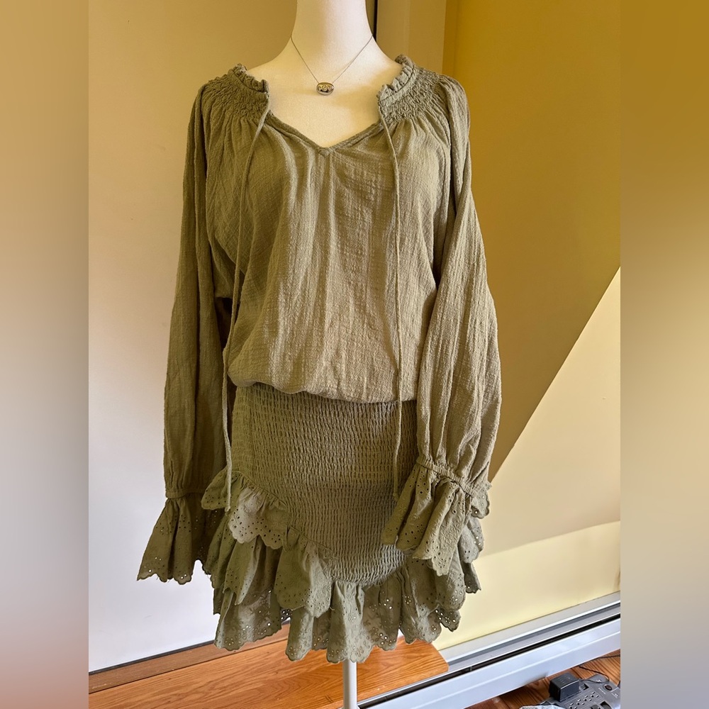 Green Linen Like Eyelet Ruffle Set